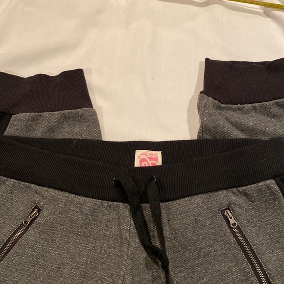 Fleece capris - Picture 4 of 7